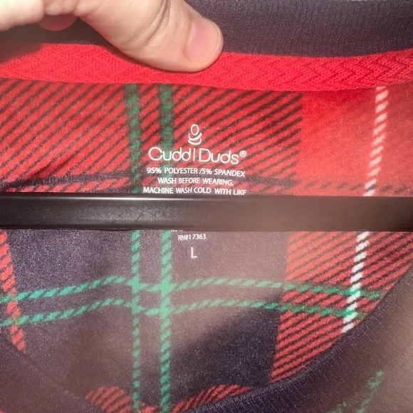Cuddl Duds Red and Black Plaid Set - Picture 2 of 3